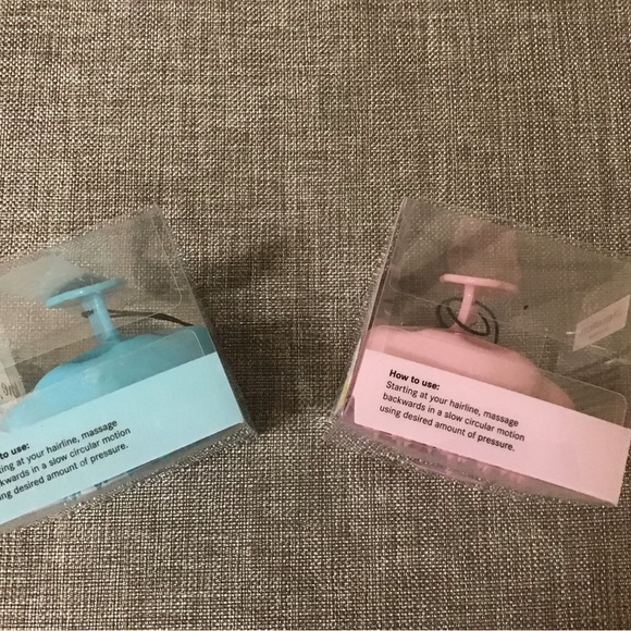 Love your locks scalp massager! NWT! - Picture 4 of 6